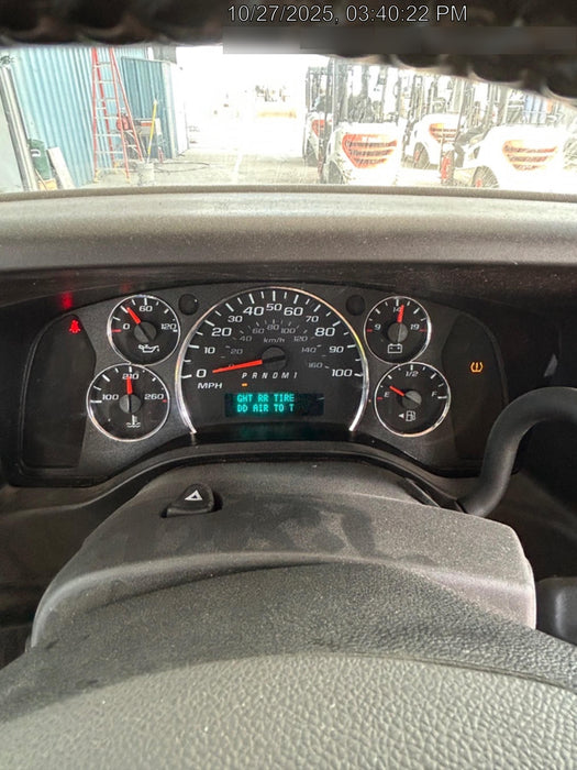 2023 CHEVROLET Express Van - Rental