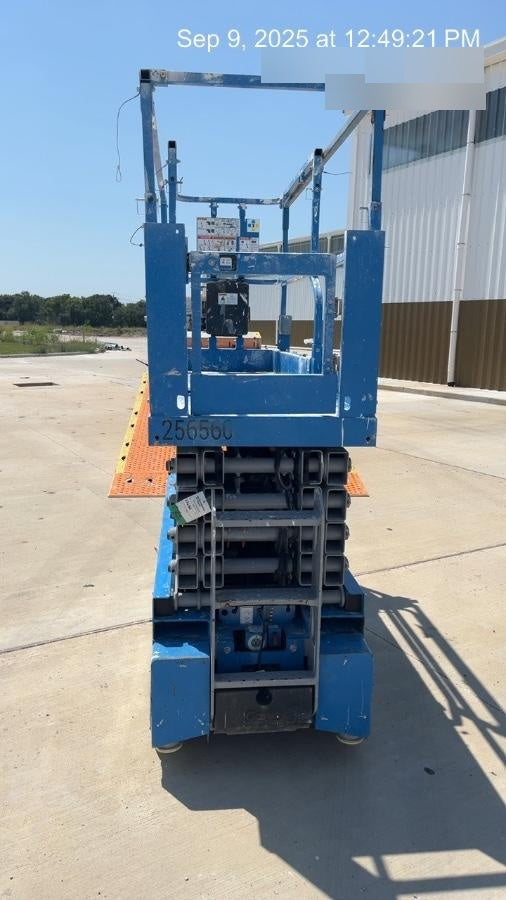2022 GENIE GS-3232