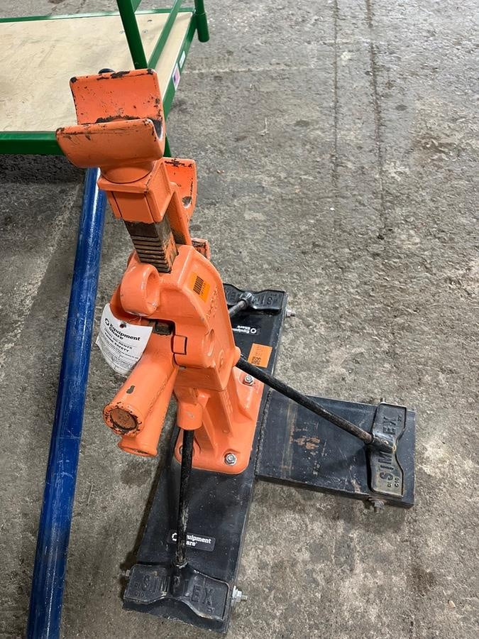 2021 SIMPLEX CRA1029R