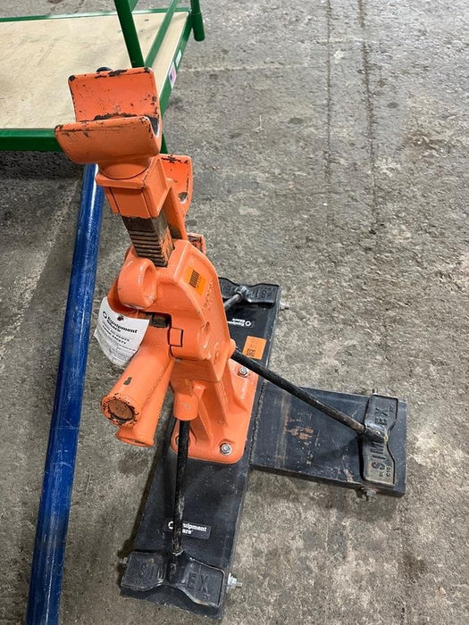 2021 SIMPLEX CRA1029R