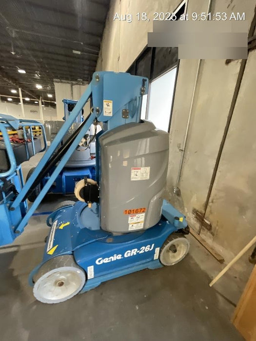 2020 GENIE GR-26J