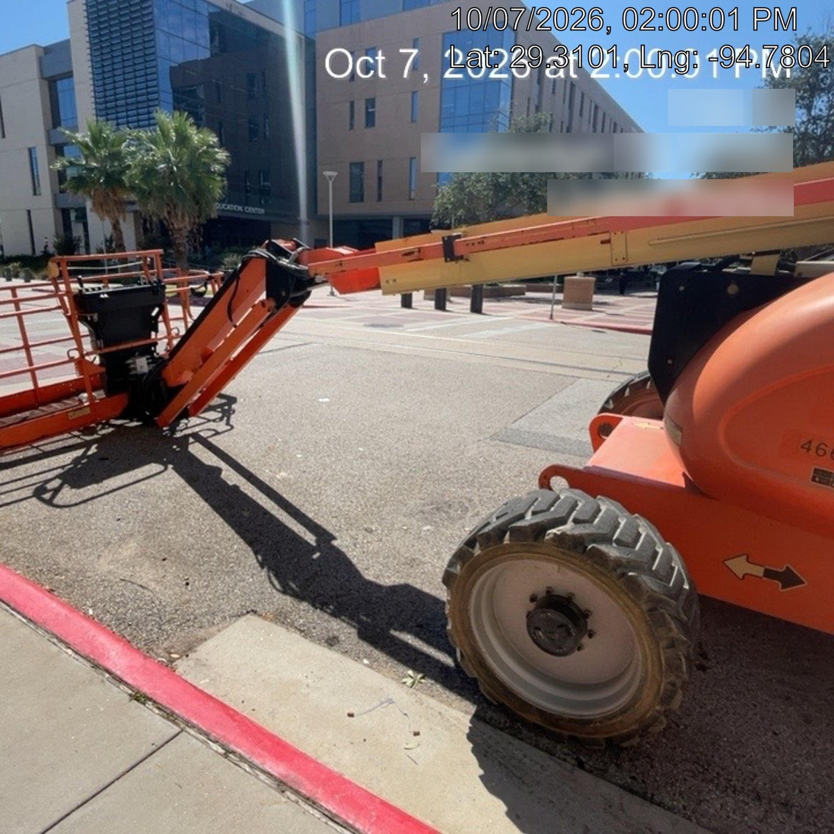 2019 JLG 600AJ