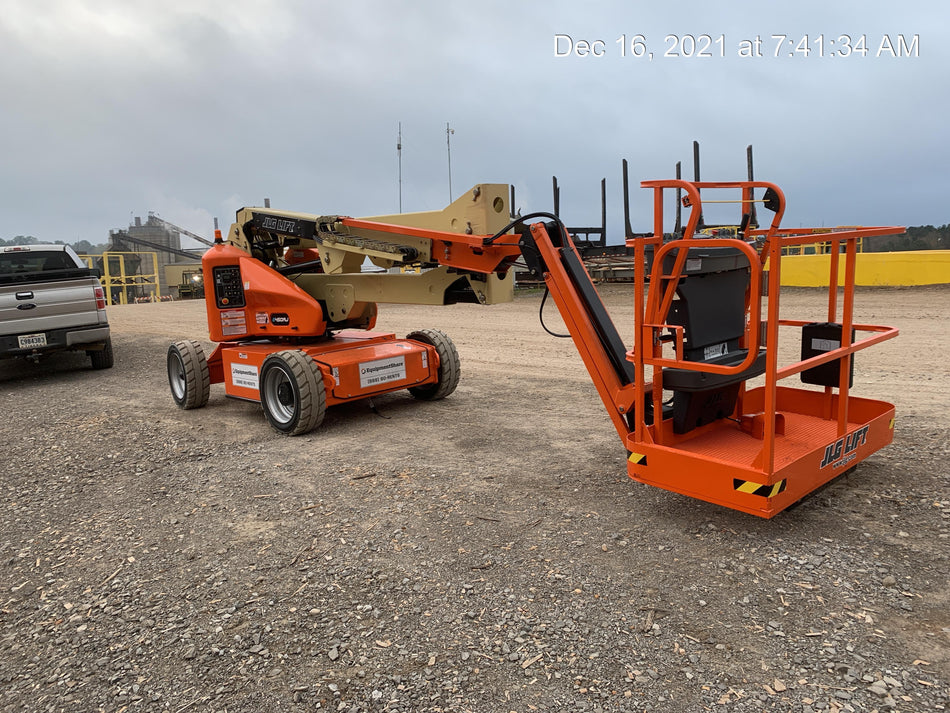 2021 JLG E450AJ