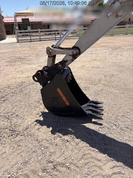 2022 TAKEUCHI TB290C