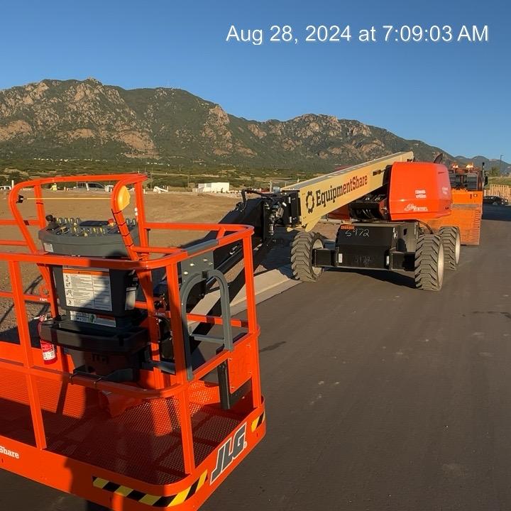 2024 JLG 660SJ