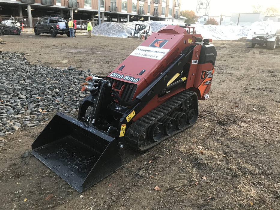 2019 DITCH WITCH SK800A