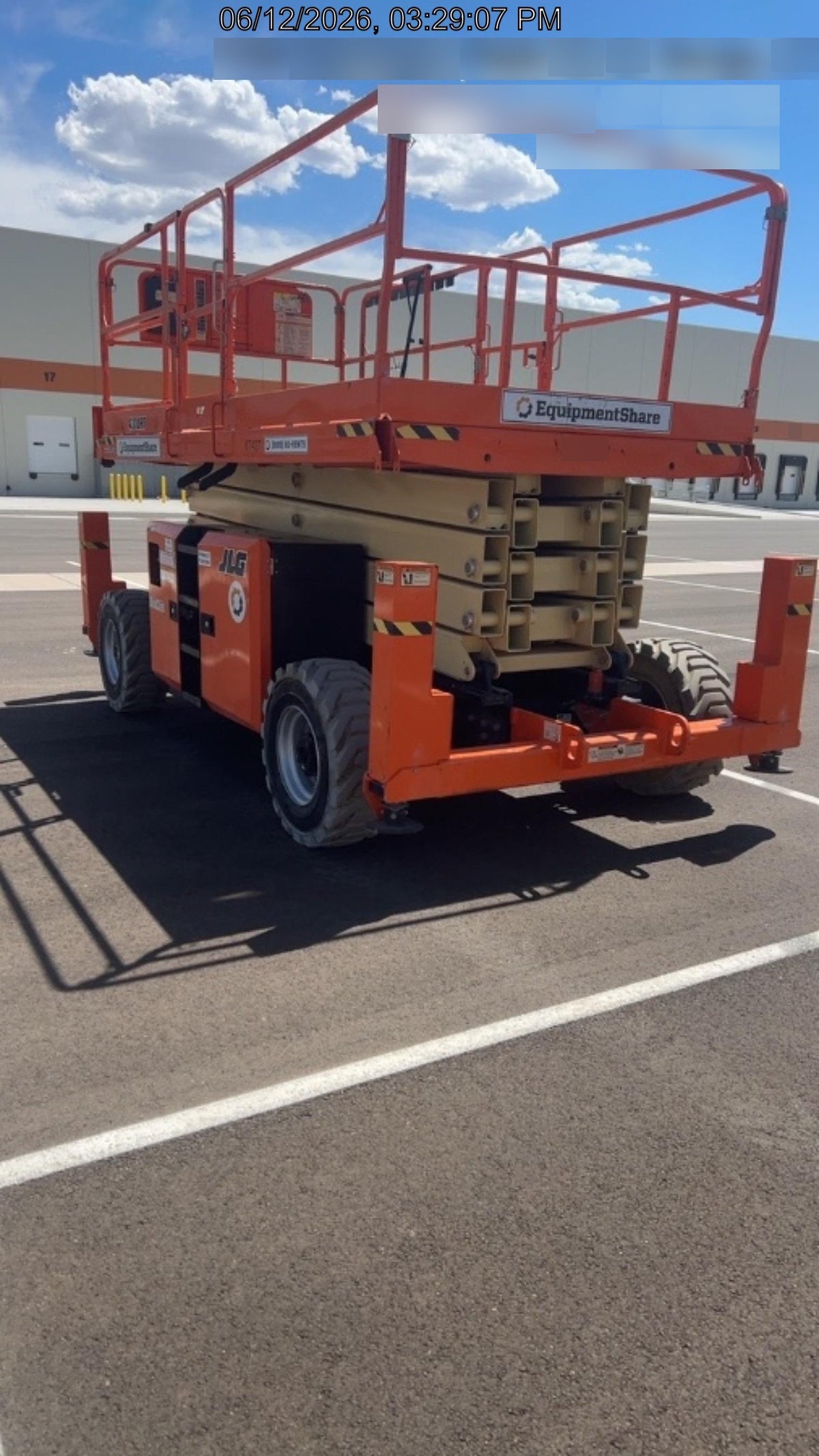 2020 JLG 430LRT