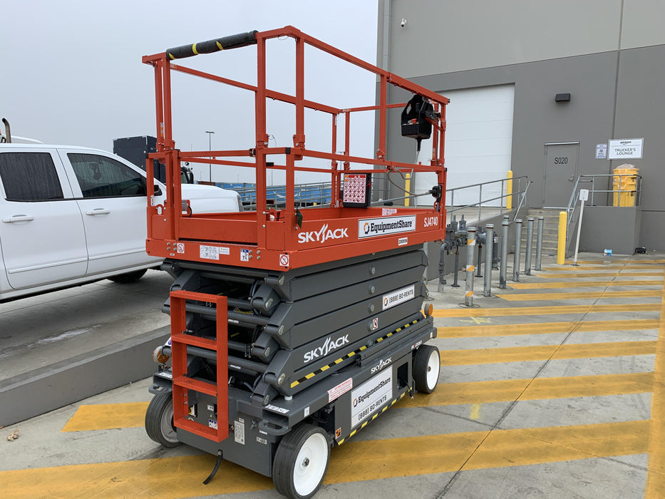 2022 SKYJACK SJ4740