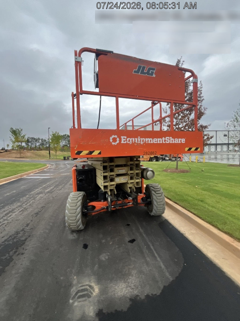 2022 JLG RT4394