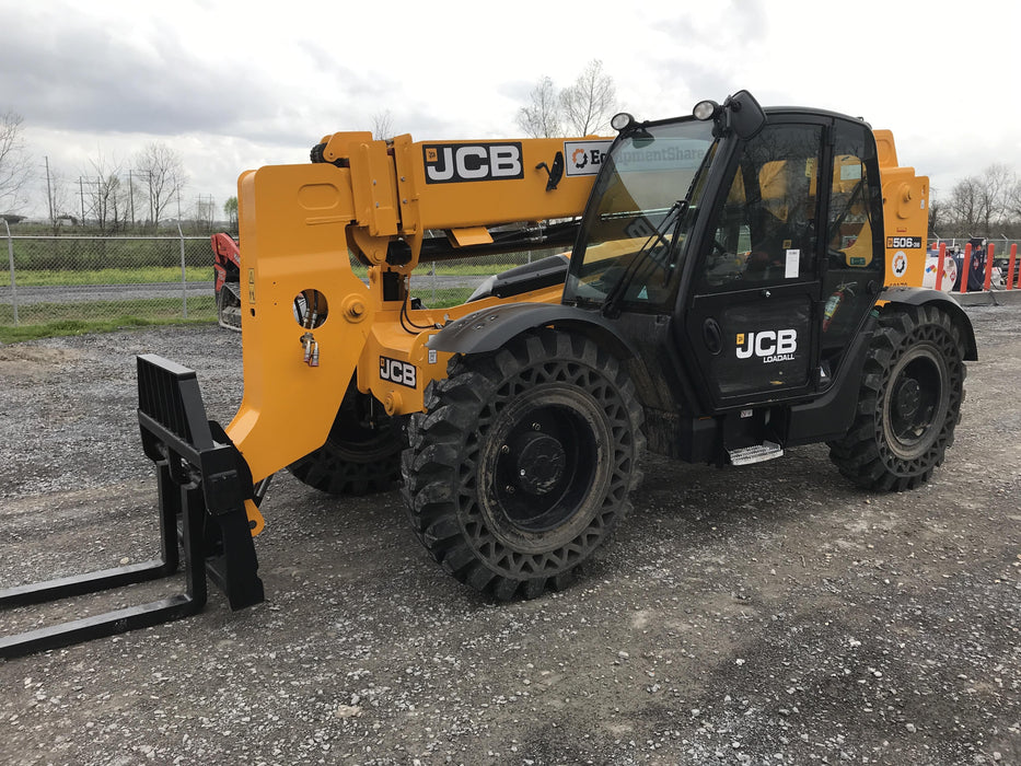 2020 JCB 506-36 Cab/Heat/Air, 74 HP, Solid Tires, STD Worklight, Beacon, Aux Hydraulics, Lifting Eye, Back up Alarm w/48" Carriage/48" Forks