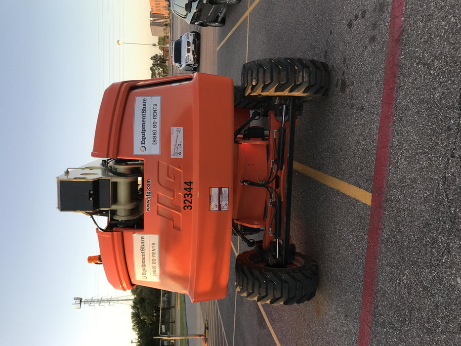 2019 JLG 660SJ
