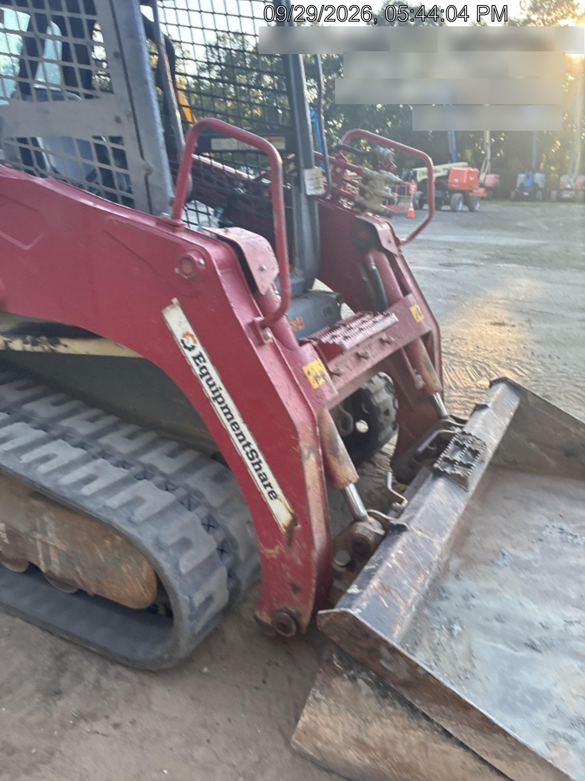 2022 TAKEUCHI TL12R2-R