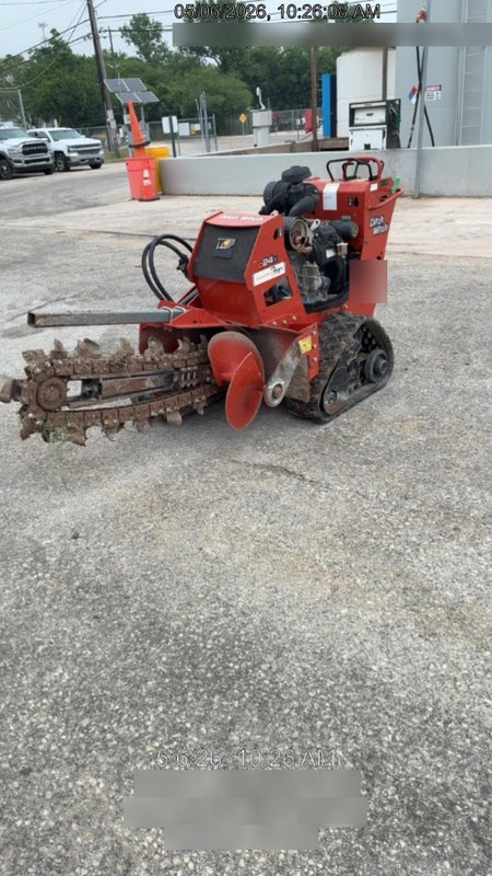 2018 DITCH WITCH C24XA