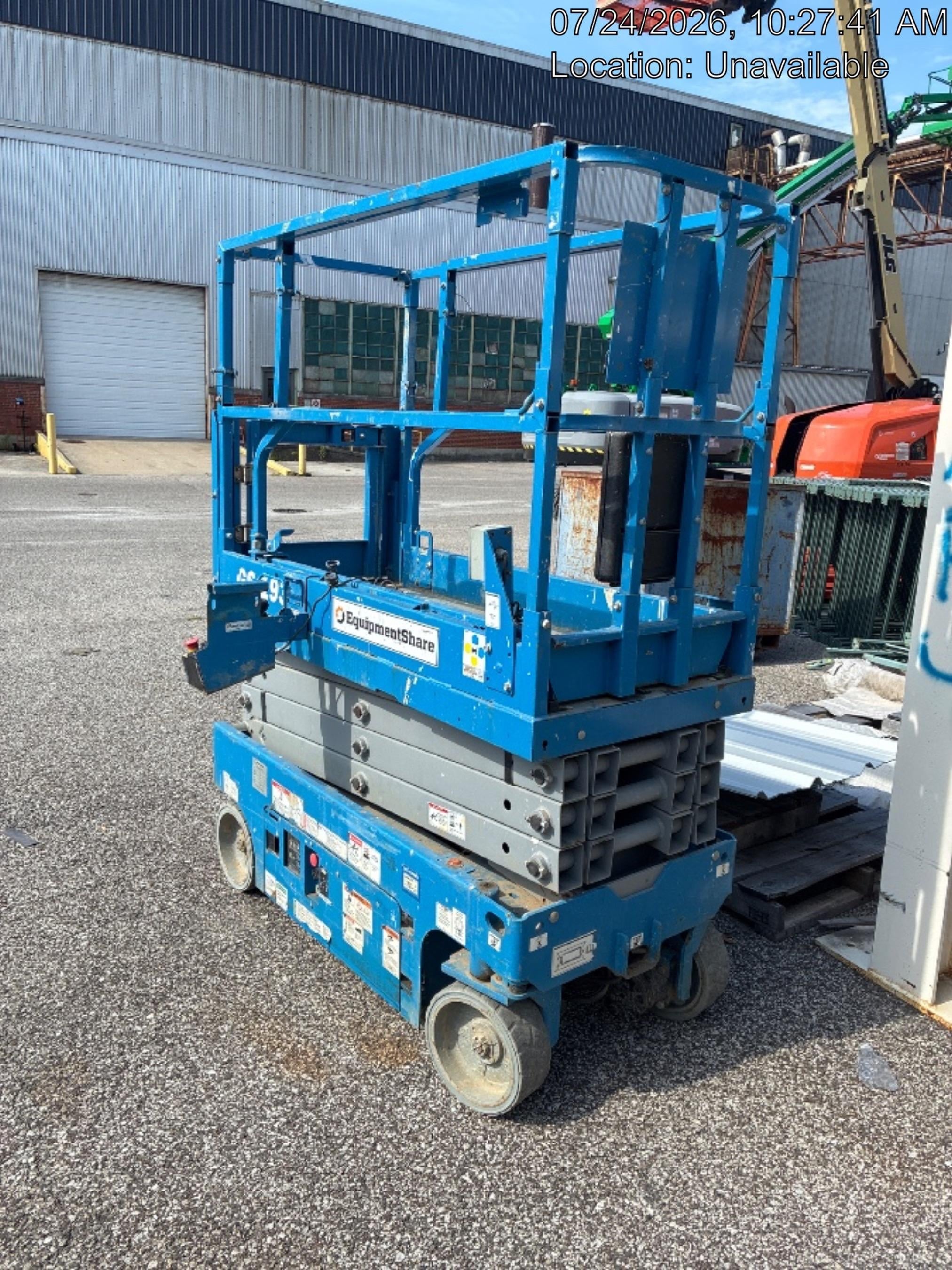 2020 Genie GS-1930 Solid Non Marking Tires, Beacon, Folding rails with half height swing gate, 800W Inverter