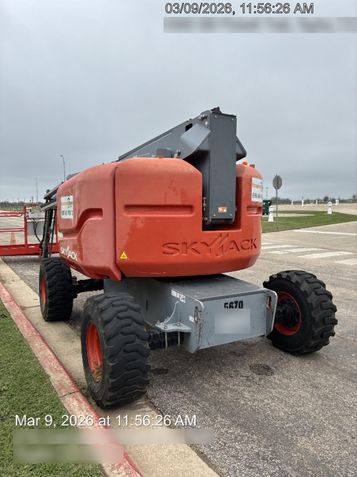2017 SKYJACK SJ63 AJ