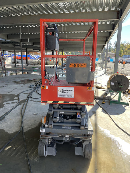 2020 Skyjack SJIII-3219 Solid NM Tires, Half height spring hinged entry gate, Dual Beacons, 800W Inverter