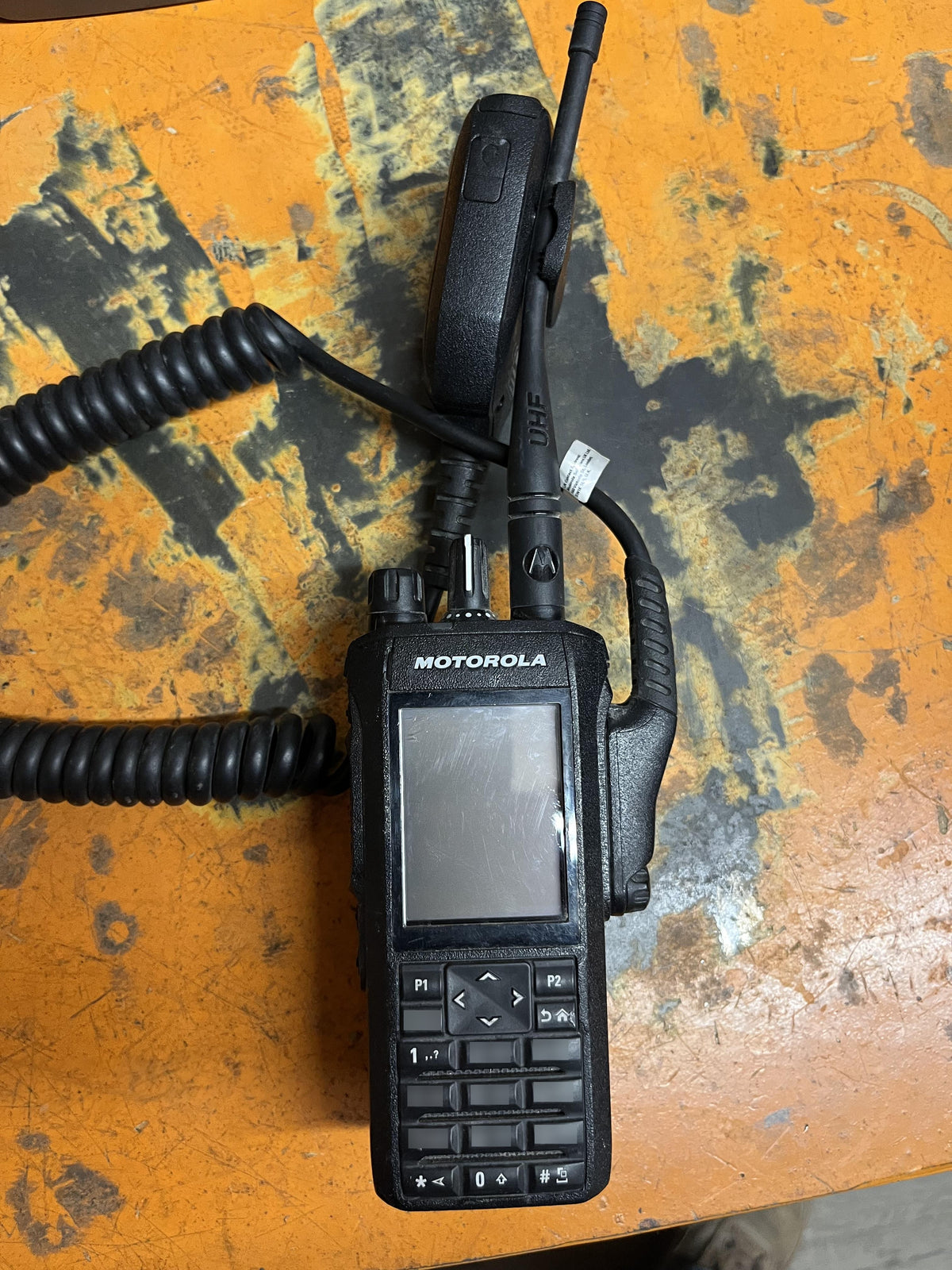2023 MOTOROLA R7 DISPLAY