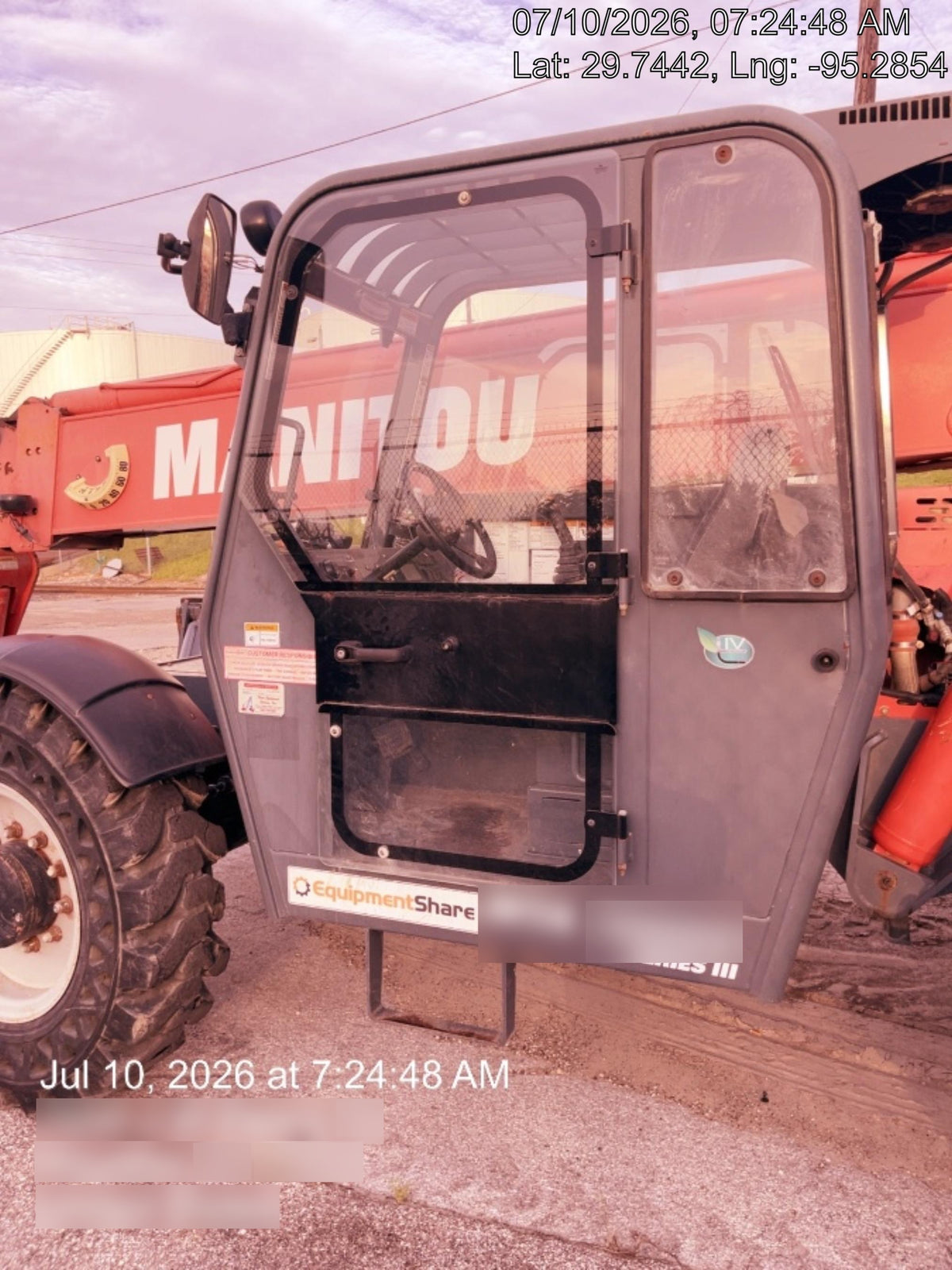 2018 Manitou MTA10055 Manitou MTA 10055 w/Cab/Heat/AC, Work Lights/Strobe, Aux Hyd, Solid Tires, Lift Hook, 66" Carriage, 60" Forks