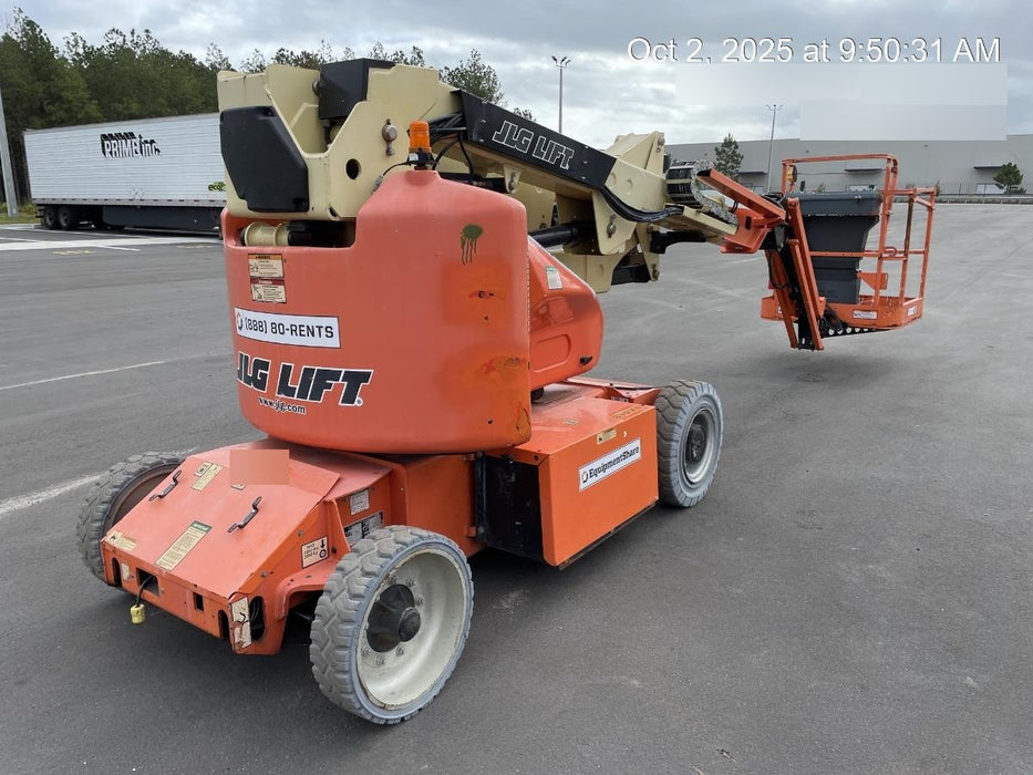 2019 JLG E400AJPN