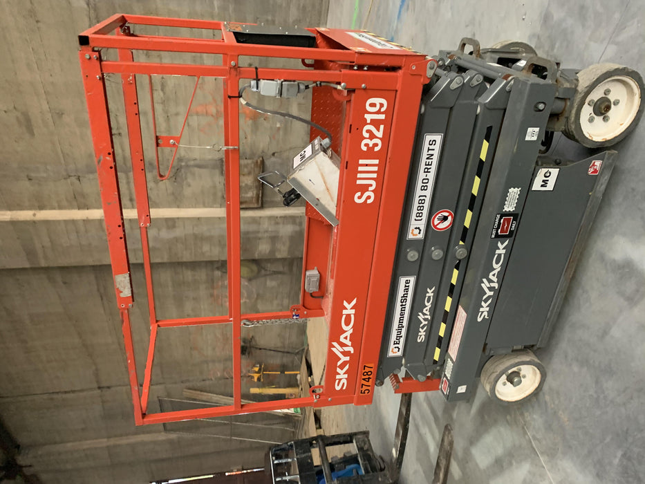 2017 Skyjack SJIII-3219 Standard Rental Specs