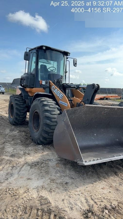 2019 Case 621G CLOSED CAB, 1 FUNCTION, JRB 416 STYLE HYD COUPLER