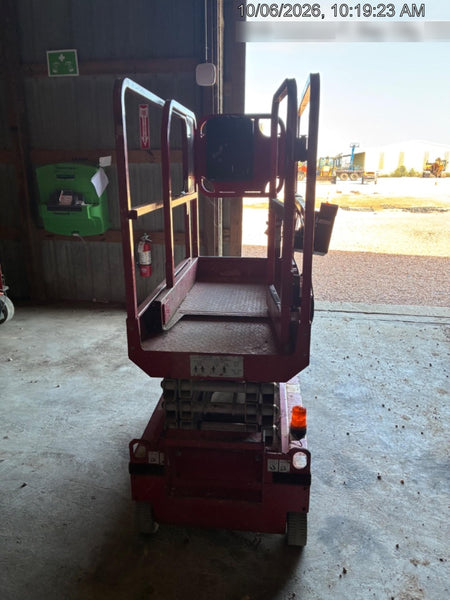 2019 MEC 1330SE MEC 1330SE w/ES Track Hardware, Full Extended 2 Year Warranty