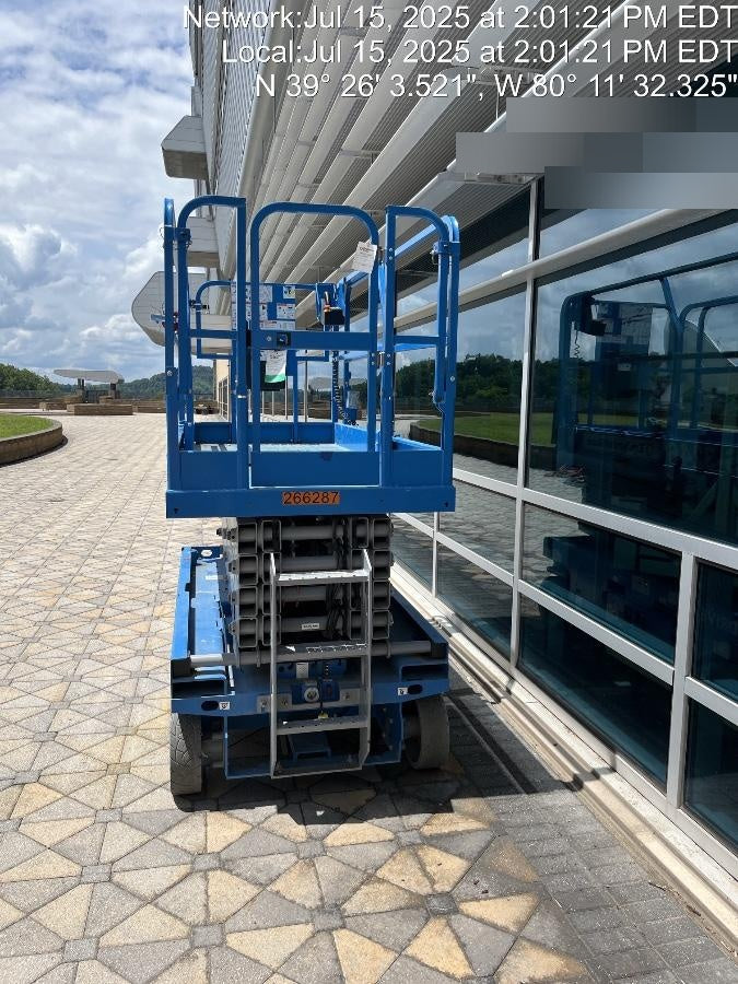 2022 GENIE GS-3246