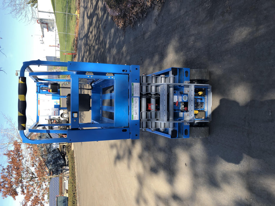 2019 Genie GS-1930 Half Height Swing Gate, 800W Inverter