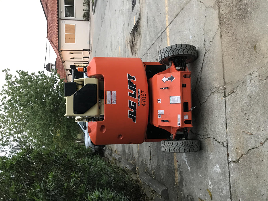 2019 JLG E400AJPN