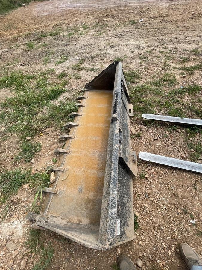 2023 CASE 48" Pallet Forks - Wheel Loader