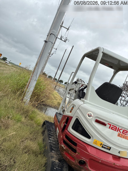 2024 TAKEUCHI TB235-2R