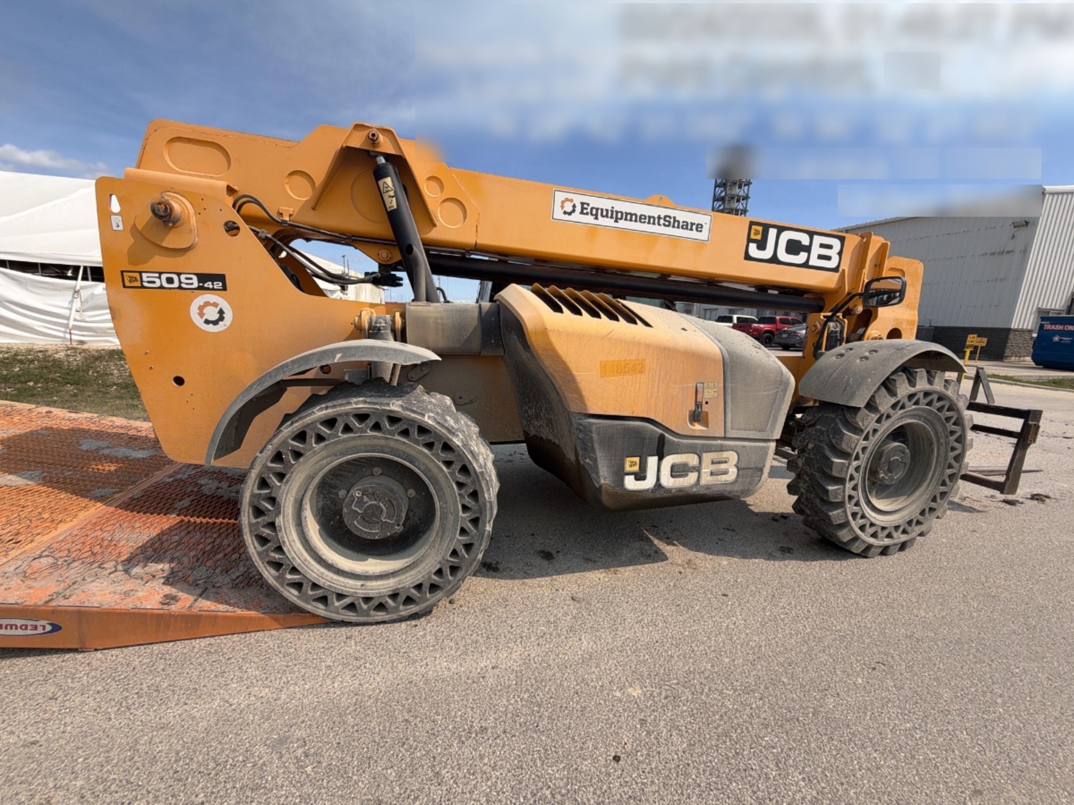 2021 JCB 509-42