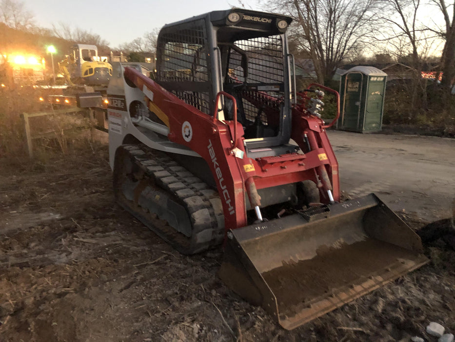 2020 Takeuchi TL12R2-R Canopy, Manual QC