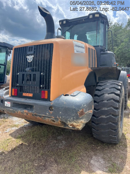 2022 CASE 821G