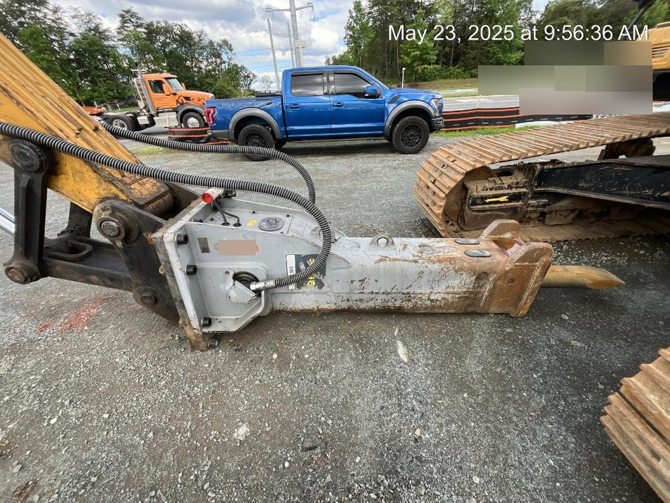 2022 EPIROC EC165T