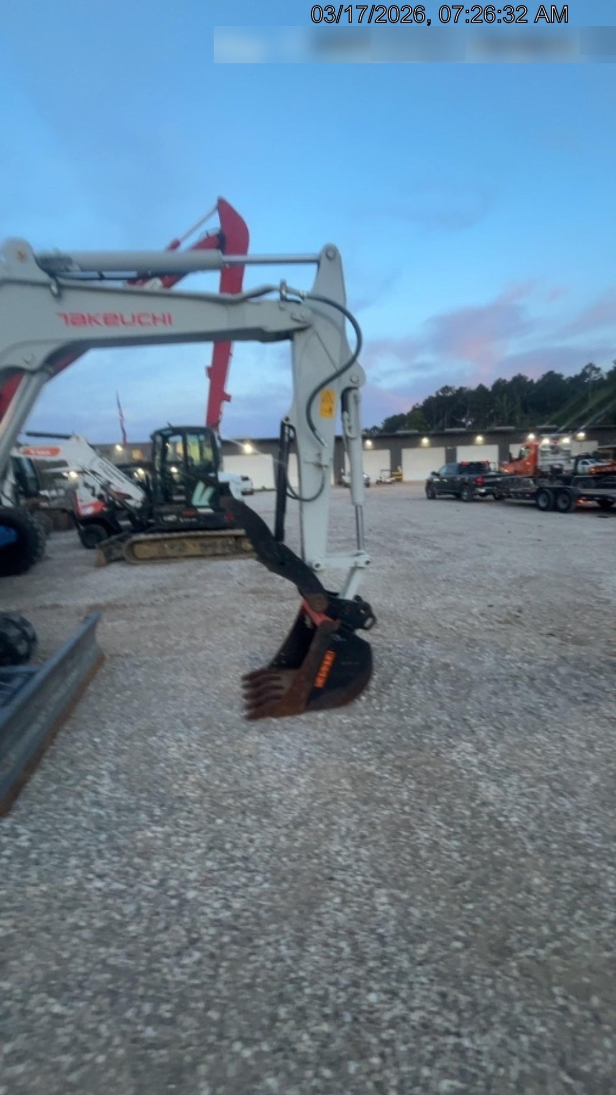 2025 TAKEUCHI TB250-2R
