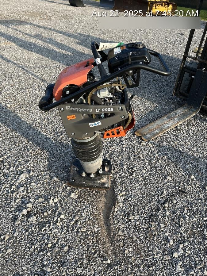 2025 HUSQVARNA LT6005