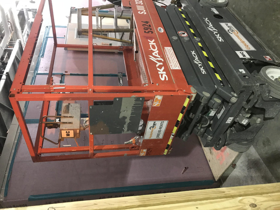 2017 Skyjack SJIII-3219 Skyjack SJ3219 w/Trojan Battery Set, Extended Warranty 5yr/5k hr