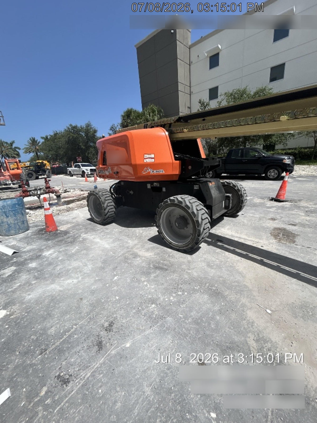 2024 JLG 660SJ