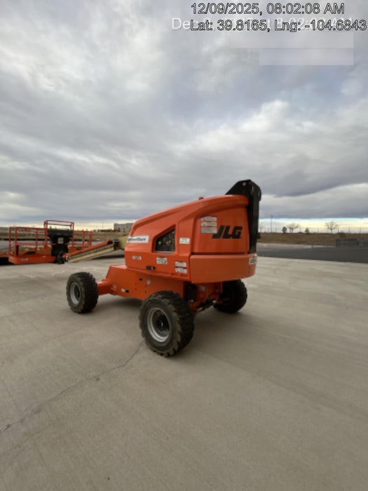 2019 JLG 400S