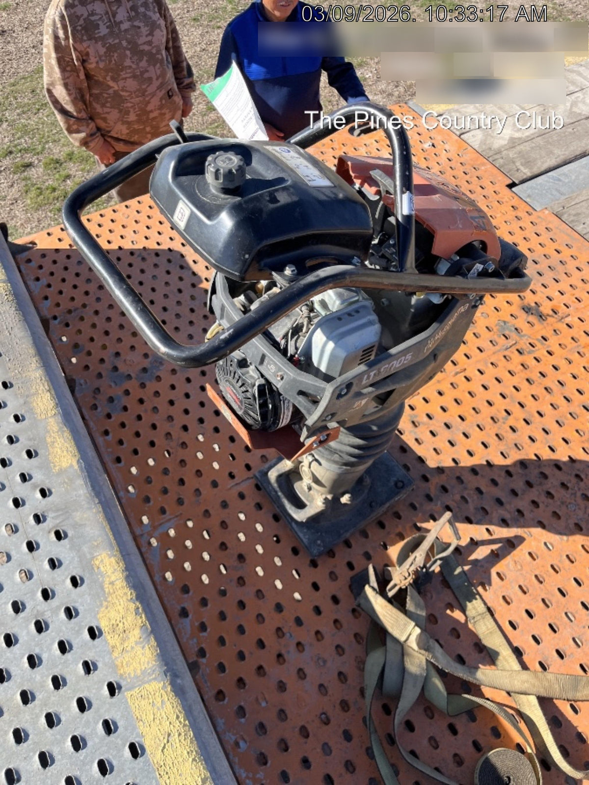 2024 HUSQVARNA LT6005