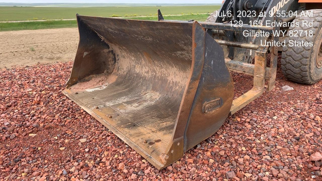 2021 DOOSAN Grapple Bucket - 108"
