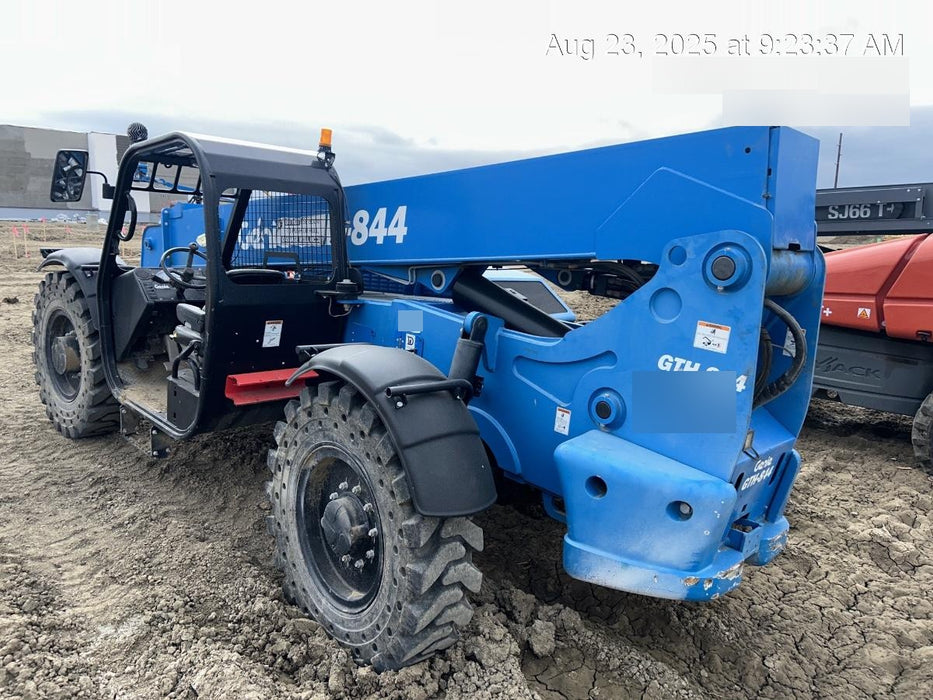 2018 GENIE GTH-844