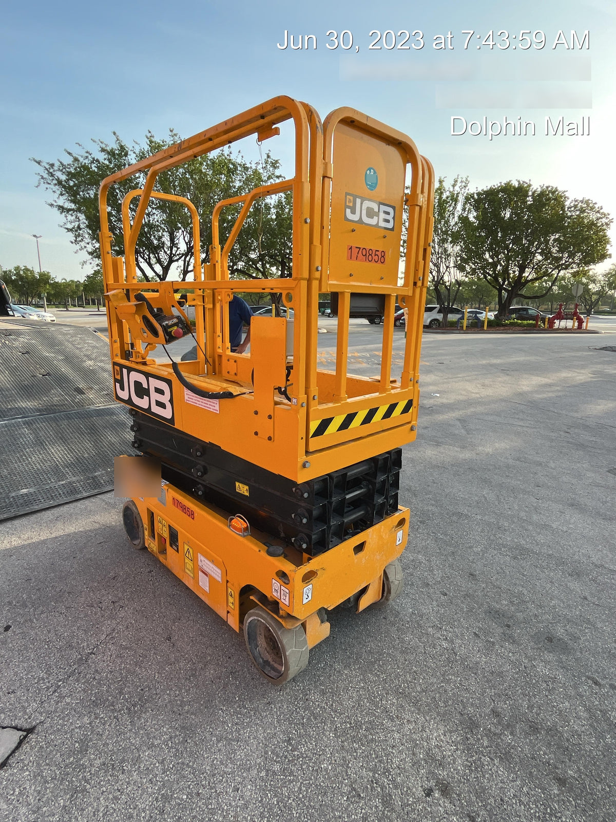 2021 JCB S1930E