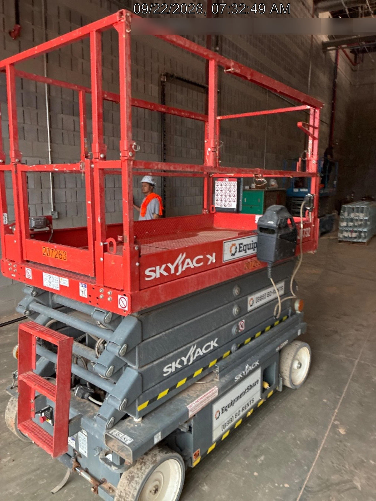 2022 SKYJACK SJ4732