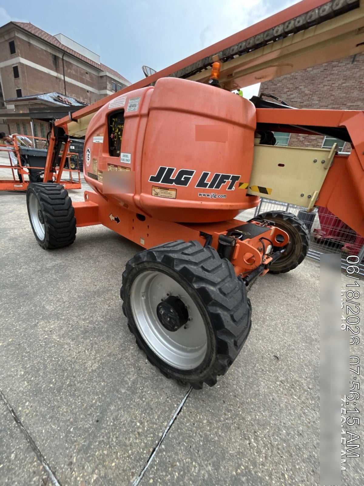 2019 JLG 600AJ