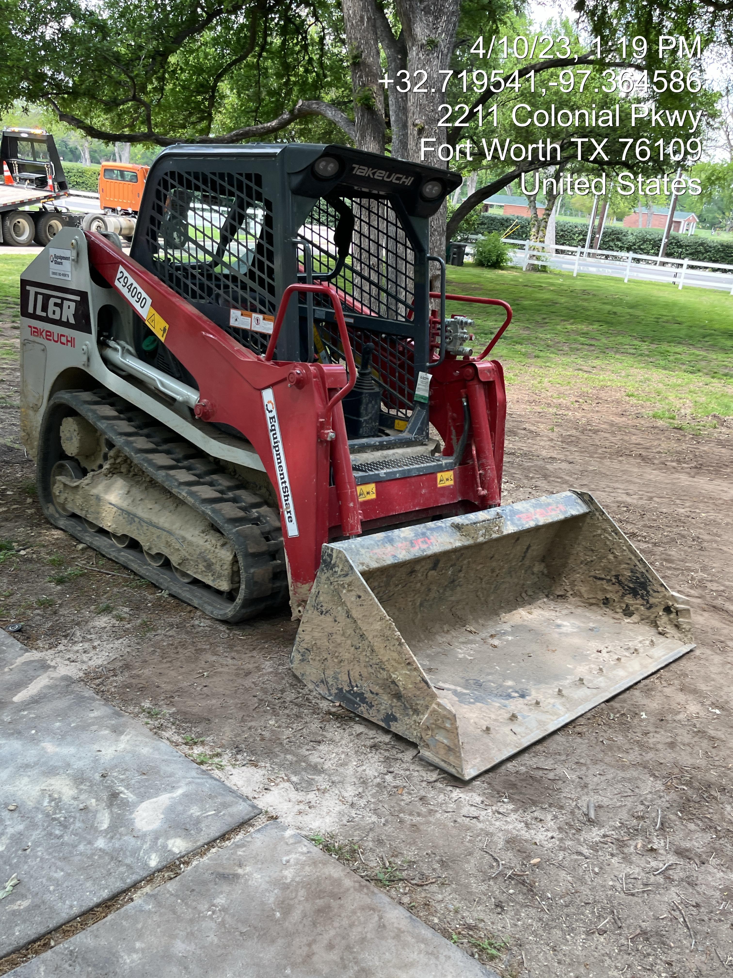 2023 TAKEUCHI TL6R