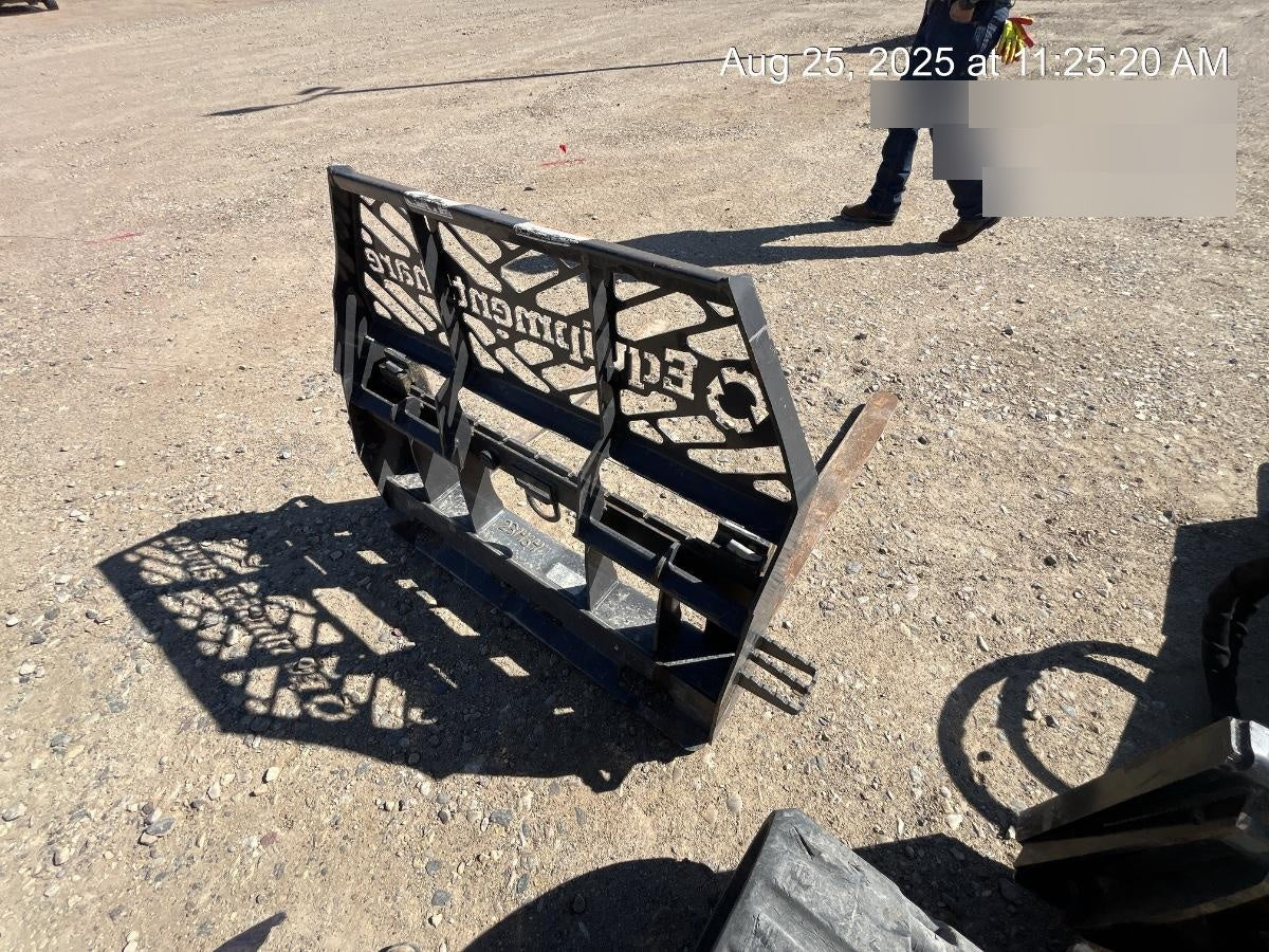 2022 PALADIN 48" Pallet Forks - Paladin