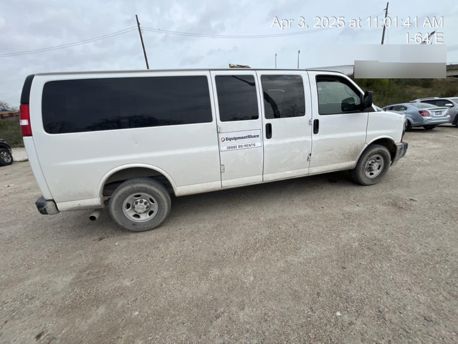 2023 CHEVROLET Express Van - Rental