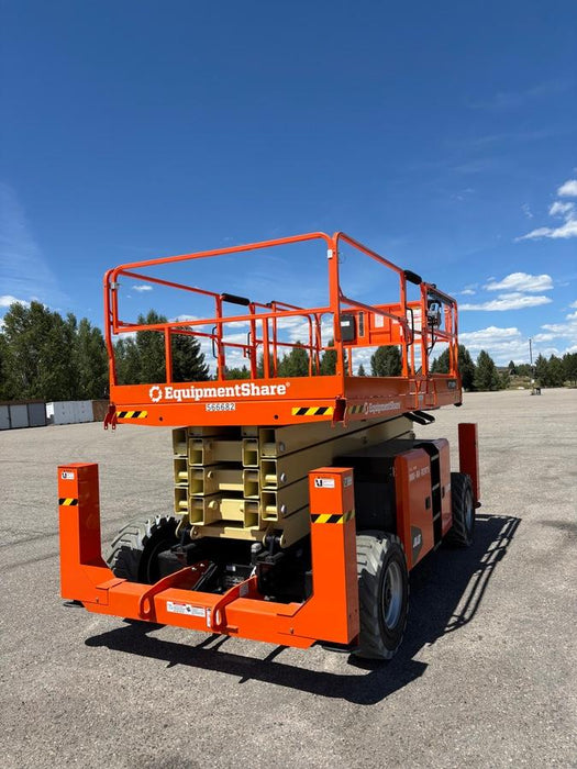 2025 JLG RT4394